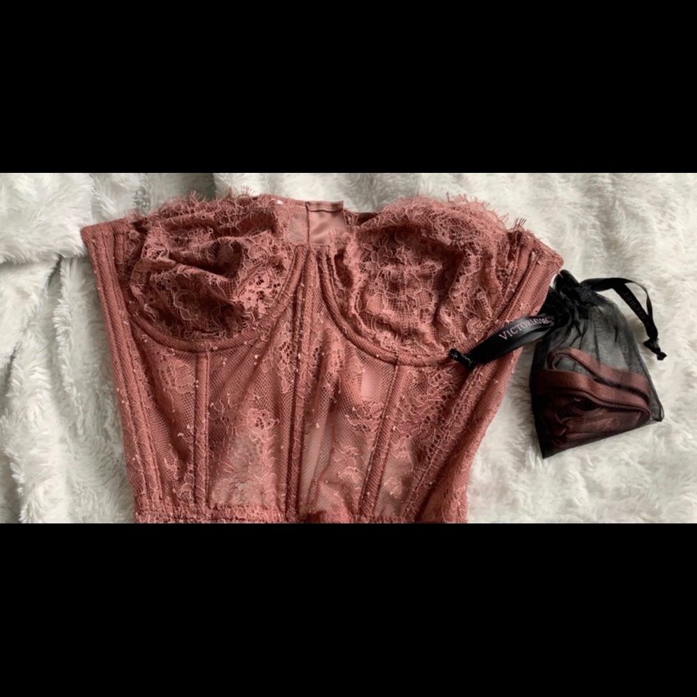 Victoria’s Secret lace “Dream Angel” bustier